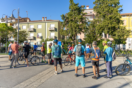 Sproščeno vzdušje pred ciljno etapo do Pirana.